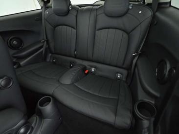 Mini 3 Portes Berline Cooper SE — photo 25