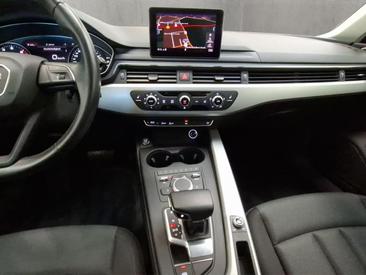 Audi A4 Avant 40 TFSI — photo 13