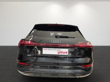 Audi Q8 E-tron Advanced 55 E-tron Quattro — photo 15