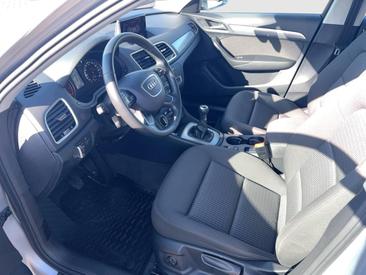 Audi Q3 1.4 TFSI — photo 9