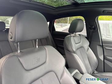Audi Q8 Sportback E-tron S Line 55 E-tron Quattro — photo 10