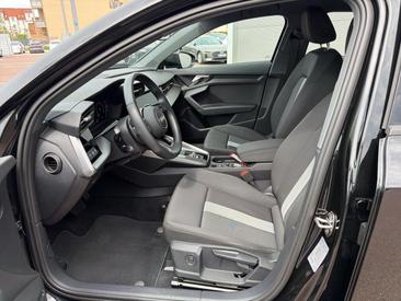 Audi A3 Sportback 30 TFSI — photo 10