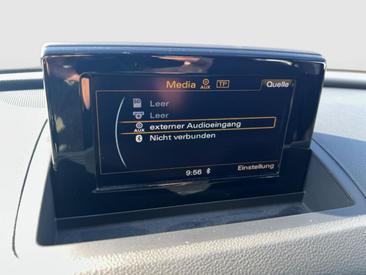 Audi Q3 1.4 TFSI — photo 24