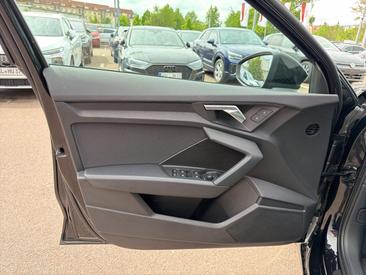 Audi A3 Sportback 30 TFSI — photo 12