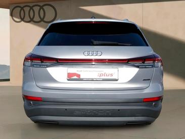 Audi Q4 E-tron 45 E-tron Quattro — photo 7