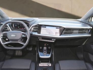 Audi Q4 E-tron 45 E-tron Quattro — photo 9