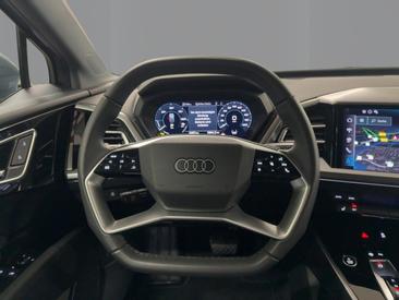 Audi Q4 E-tron 45 E-tron Quattro — photo 13