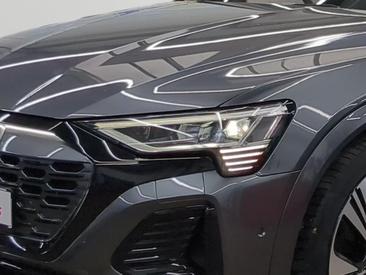 Audi Q8 E-tron S Line 50 E-tron Quattro — photo 4