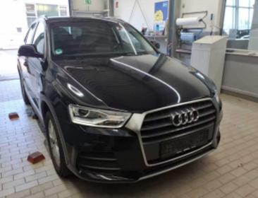 Audi Q3 2.0 TDI Ultra — photo 2