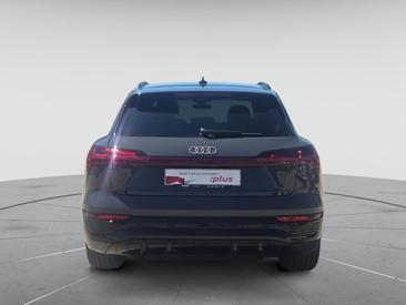 Audi Q8 E-tron S Line 50 E-tron Quattro — photo 7