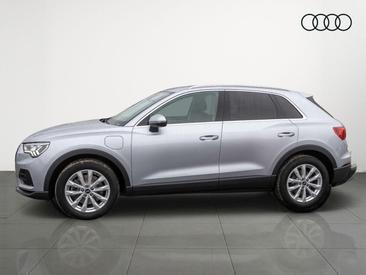 Audi Q3 TFSI E 45 E — photo 5