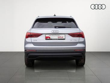 Audi Q3 TFSI E 45 E — photo 7