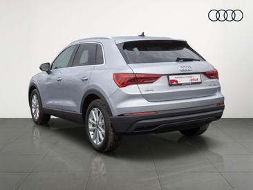 Audi Q3 TFSI E 45 E — photo 8