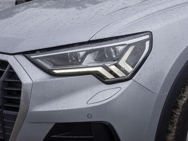 Audi Q3 TFSI E 45 E — photo 10