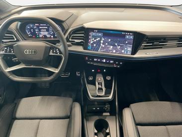 Audi Q4 E-tron 45 E-tron Quattro — photo 10
