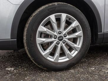 Audi Q3 TFSI E 45 E — photo 11