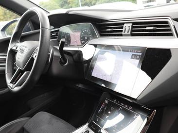 Audi Q8 Sportback E-tron Advanced 50 E-tron Quattro — photo 5