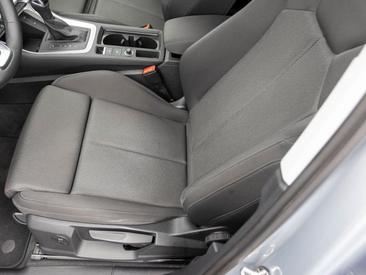Audi Q3 TFSI E 45 E — photo 13