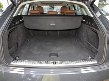 Audi Q8 E-tron Advanced 55 E-tron Quattro — photo 8