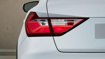 Audi A1 Break Surélevé 30 TFSI — photo 8