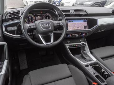 Audi Q3 TFSI E 45 E — photo 23