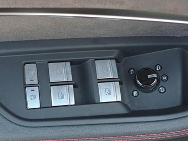 Audi Q8 Sportback E-tron S Line 55 E-tron Quattro — photo 15