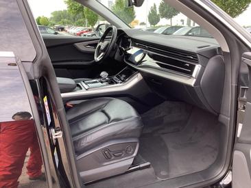 Audi Q8 55 TFSI Quattro Tiptronic — photo 15