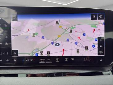 Audi Q6 SUV E-tron E-tron Quattro — photo 11
