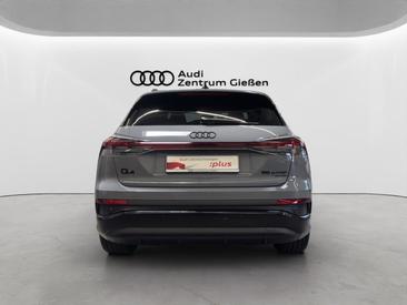Audi Q4 E-tron 55 E-tron Quattro — photo 5