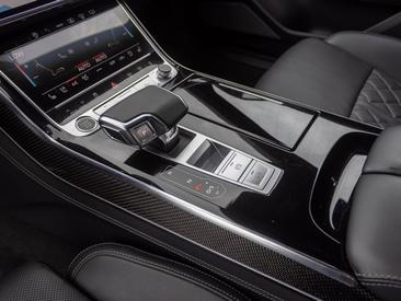 Audi A8 50 TDI Quattro Tiptronic — photo 18