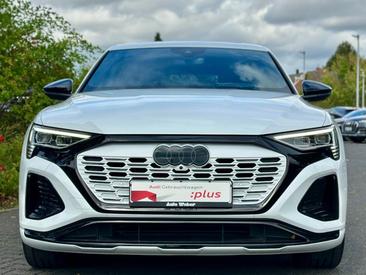 Audi Q8 E-tron S Line 55 E-tron Quattro — photo 3