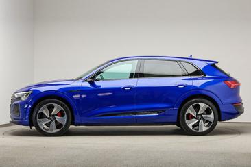 Audi Q8 E-tron S Line 55 E-tron Quattro — photo 4