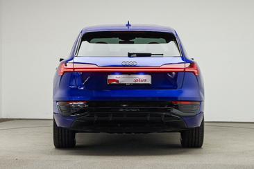 Audi Q8 E-tron S Line 55 E-tron Quattro — photo 6