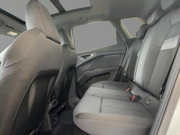 Audi Q4 E-tron 45 E-tron Quattro — photo 8