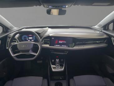 Audi Q4 E-tron 45 E-tron Quattro — photo 9