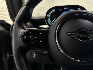 Mini 3 Portes Berline Cooper SE — photo 26