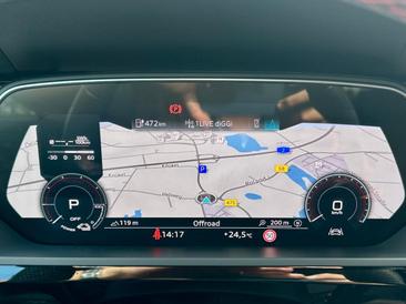 Audi Q8 E-tron S Line 55 E-tron Quattro — photo 17