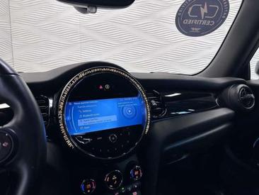 Mini 3 Portes Berline Cooper SE — photo 33