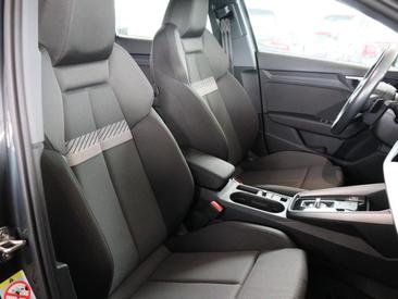 Audi A3 Sportback 35 TDI — photo 7