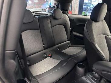 Mini 3 Portes Berline Cooper SE — photo 35