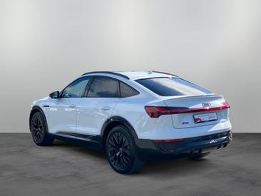 Audi Q8 Sportback E-tron S Line 55 E-tron Quattro — photo 3