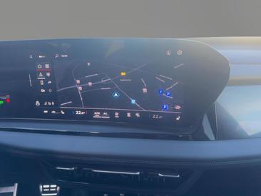 Audi Q6 SUV E-tron E-tron Quattro — photo 12