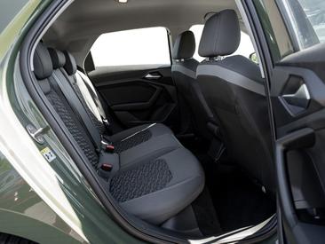 Audi A1 Sportback 25 TFSI — photo 4