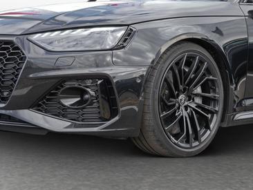 Audi RS4 Avant TFSI Quattro Tiptronic — photo 13
