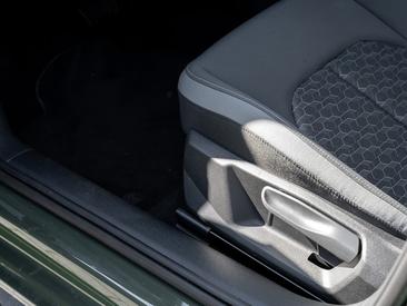 Audi A1 Sportback 25 TFSI — photo 14