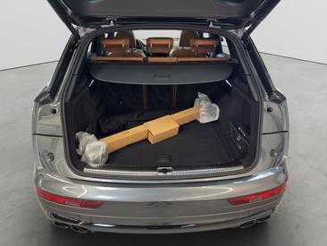 Audi SQ5 SUV TDI Tiptronic — photo 6