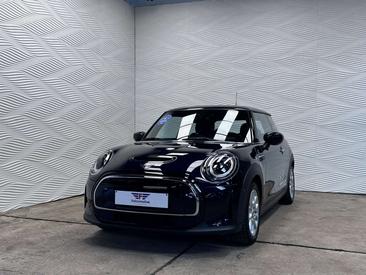 Mini 3 Portes Berline Cooper SE — photo 3