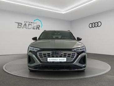 Audi Q8 E-tron S Line 55 E-tron Quattro — photo 2