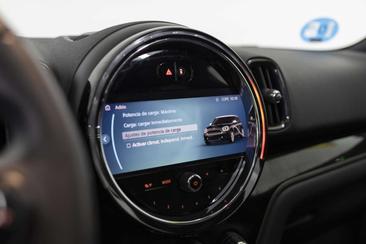 Mini Countryman Cooper SE ALL4 — photo 26