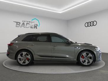 Audi Q8 E-tron S Line 55 E-tron Quattro — photo 7